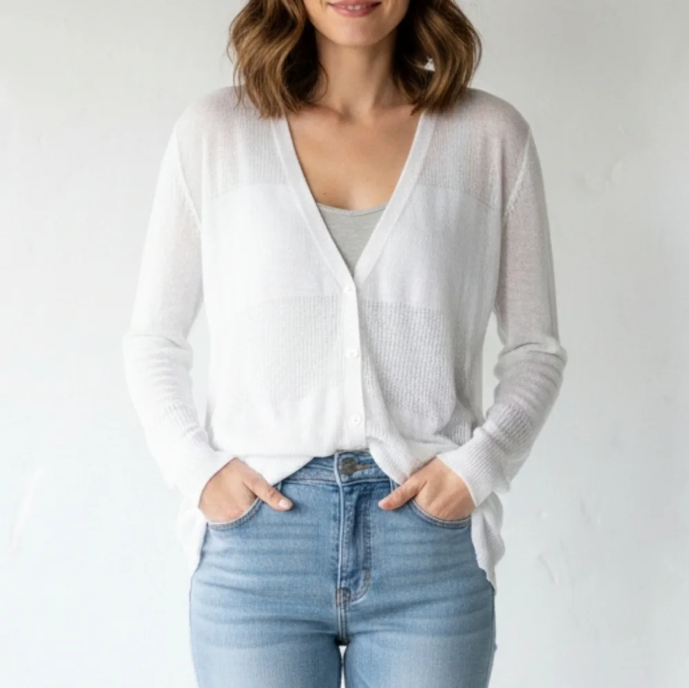 Vince Camuto White Sheer Knit Lightweight Cardigan - Size M Excellent